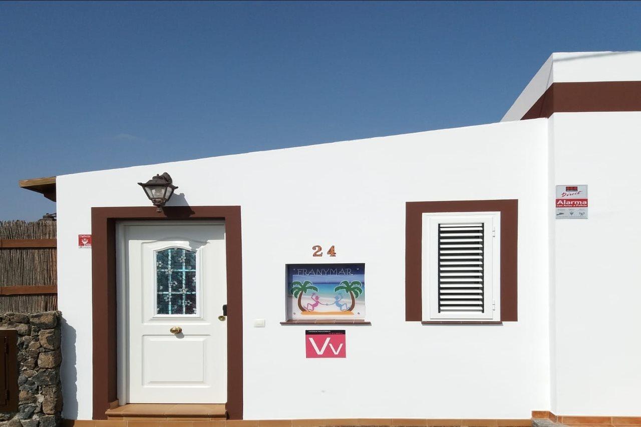 Villa Franymar Лахарес Екстериор снимка