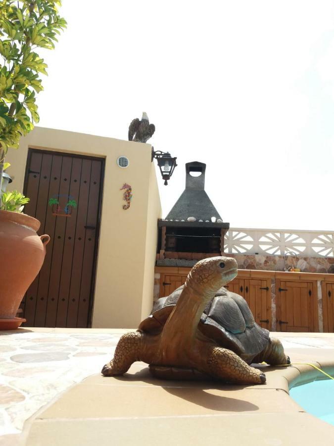 Villa Franymar Лахарес Екстериор снимка
